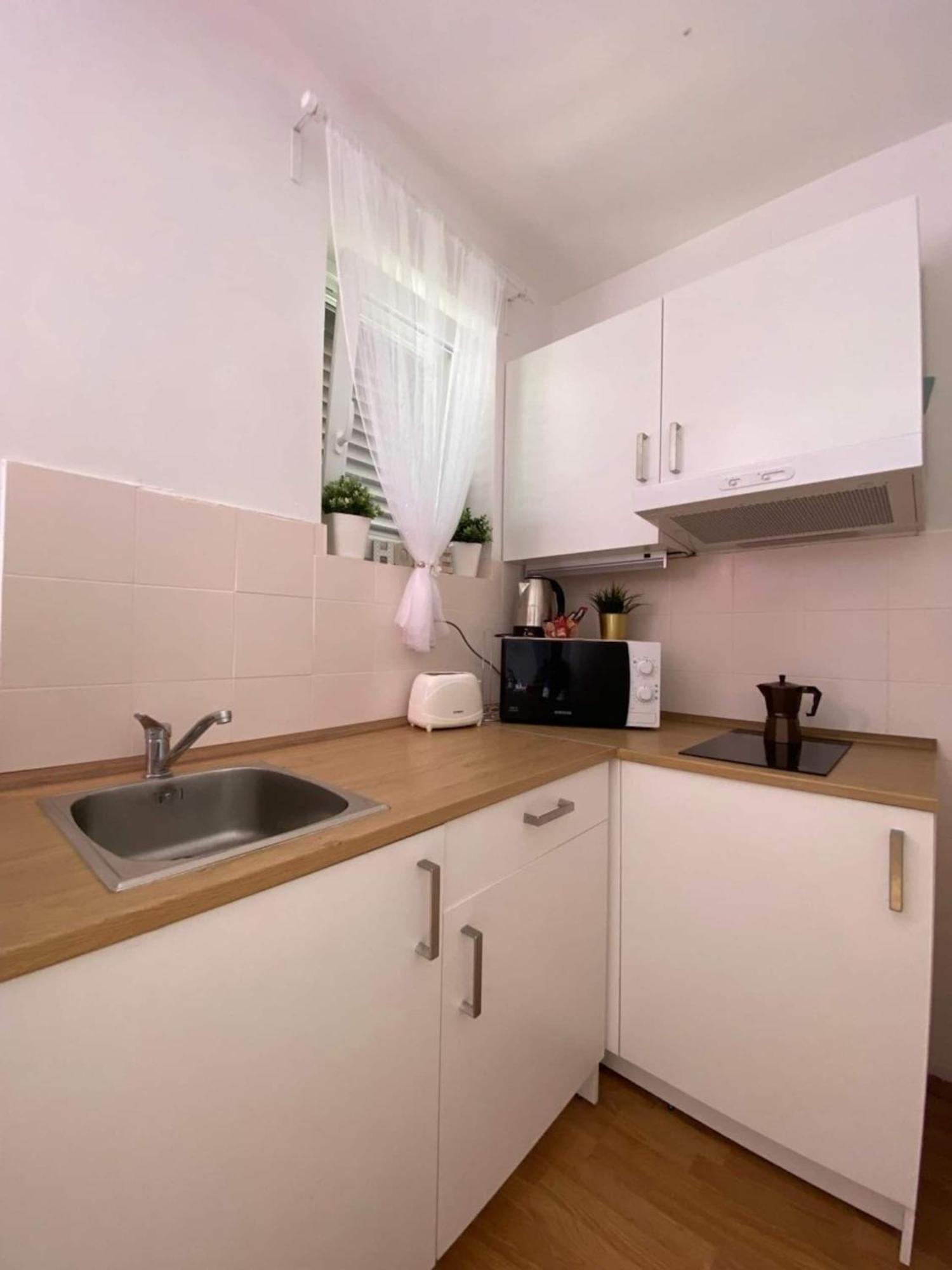 Apartments Xenia Krk Krk Town Dış mekan fotoğraf