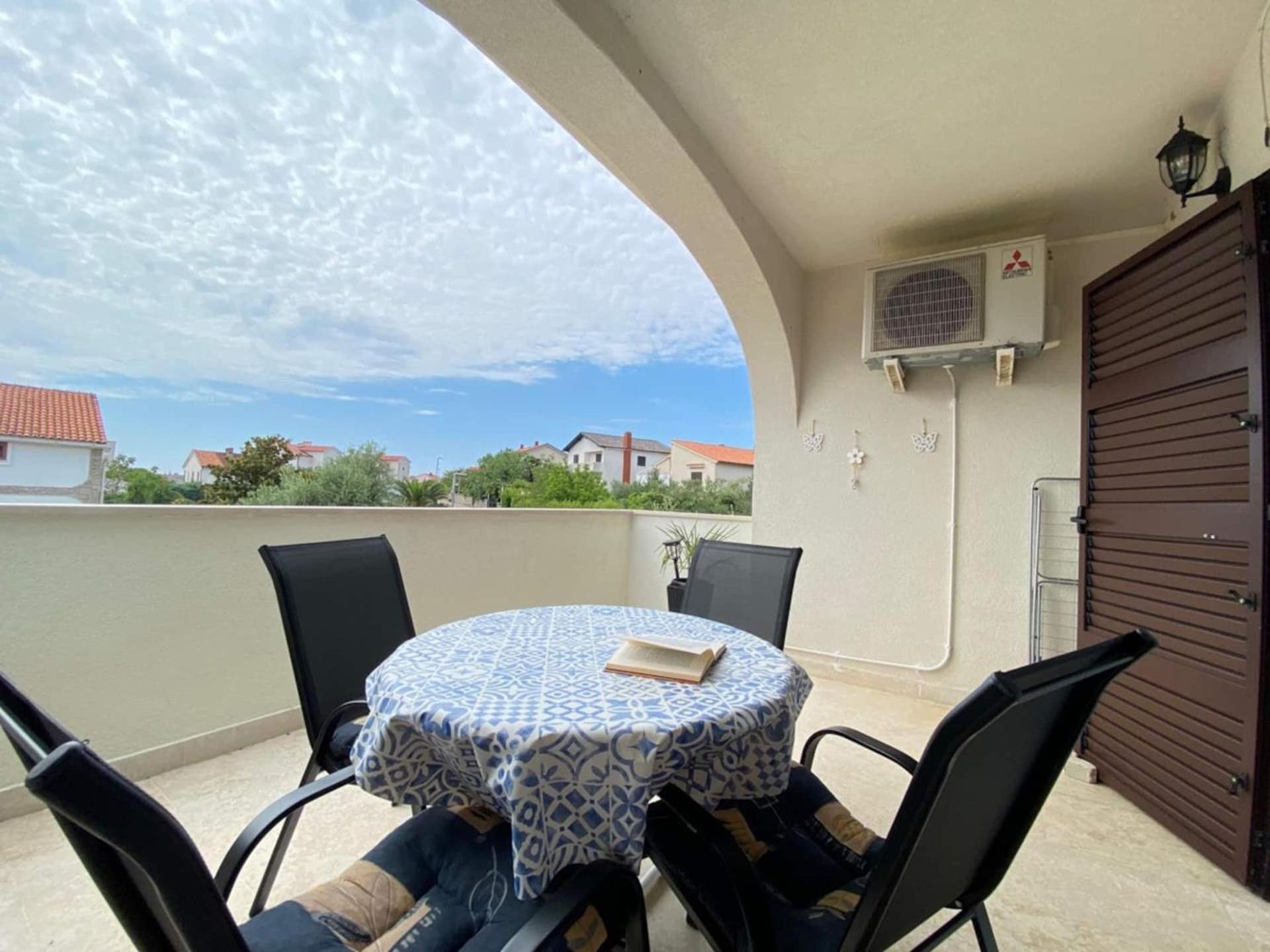 Apartments Xenia Krk Krk Town Dış mekan fotoğraf